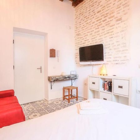 Corazón de Triana. Loft estiloso y confortable. Sevilha Exterior foto